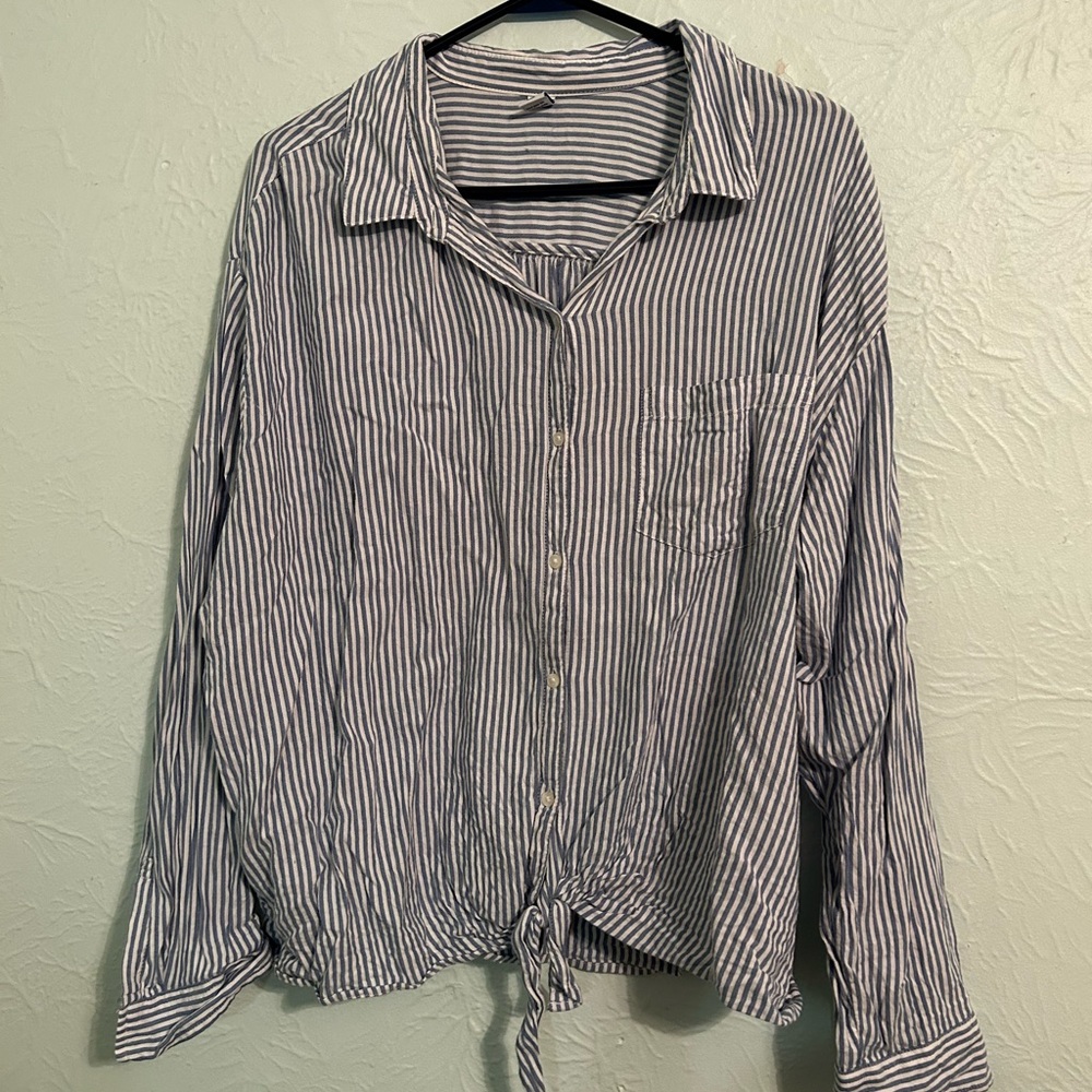 Old Navy Chambray Striped Button Up